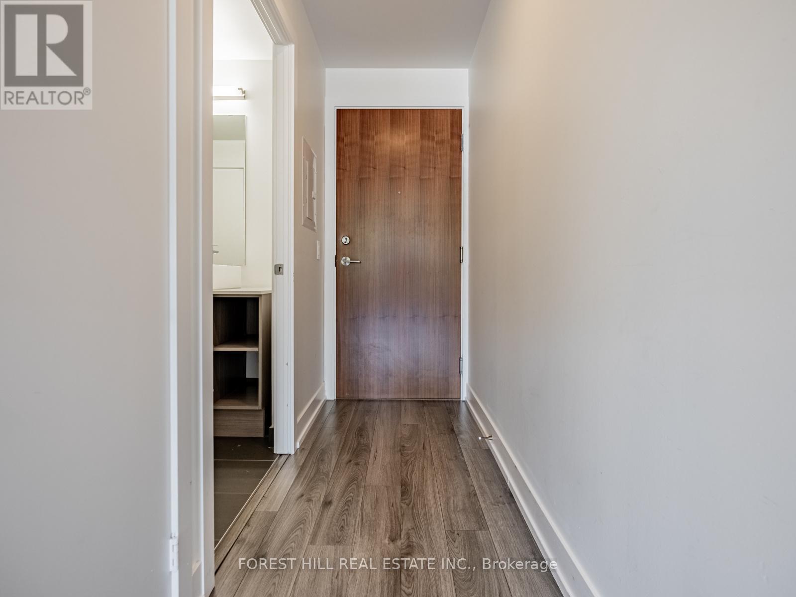 205 - 170 Chiltern Hill Road, Toronto, Ontario  M6C 0A9 - Photo 4 - C13413836