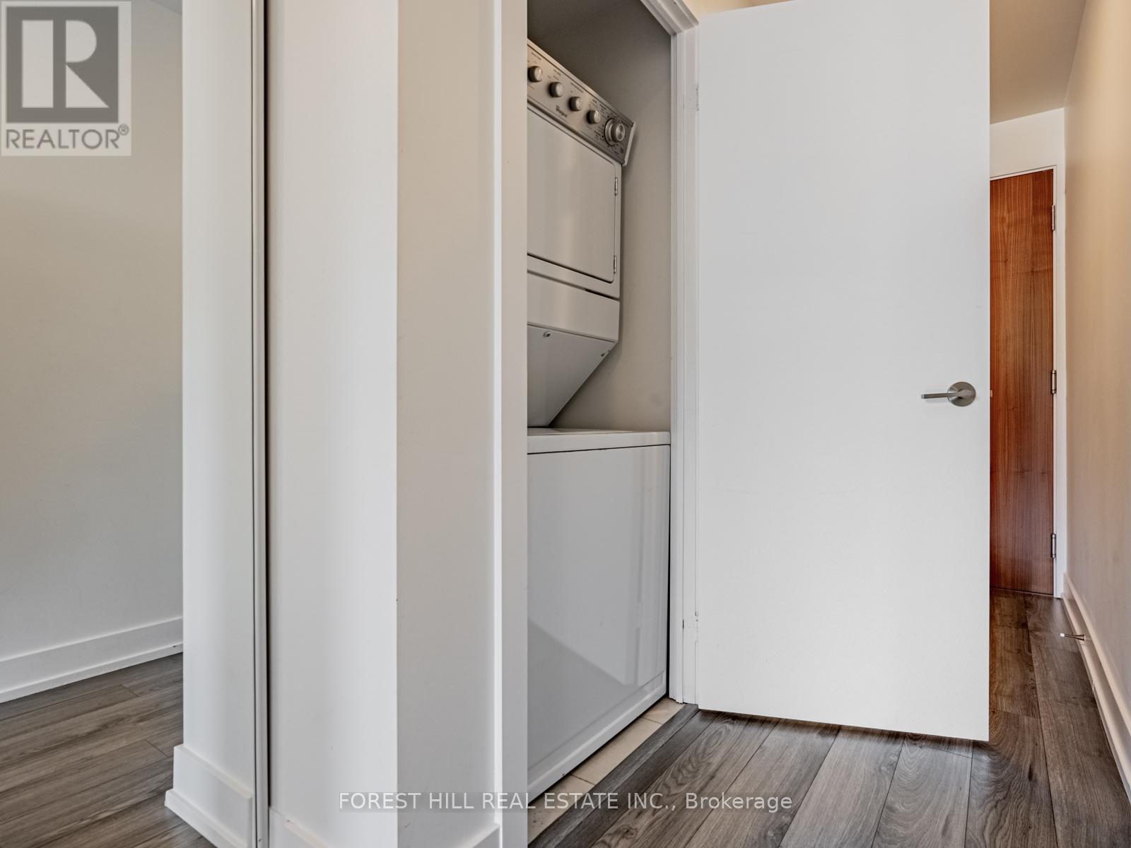 205 - 170 Chiltern Hill Road, Toronto, Ontario  M6C 0A9 - Photo 7 - C13413836