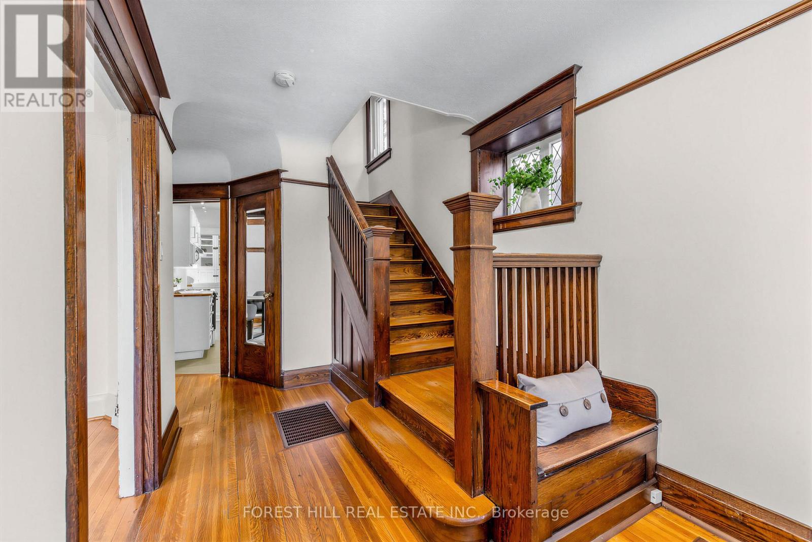 20 Alberta Avenue, Toronto (Wychwood), Ontario  M6H 2R6 - Photo 12 - C13413838
