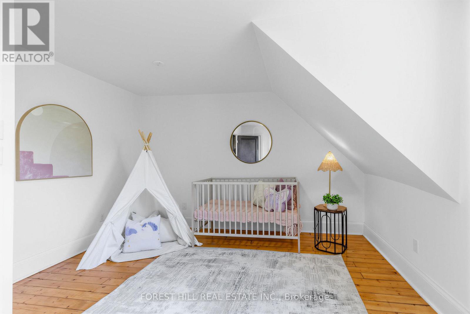 20 Alberta Avenue, Toronto (Wychwood), Ontario  M6H 2R6 - Photo 24 - C13413838