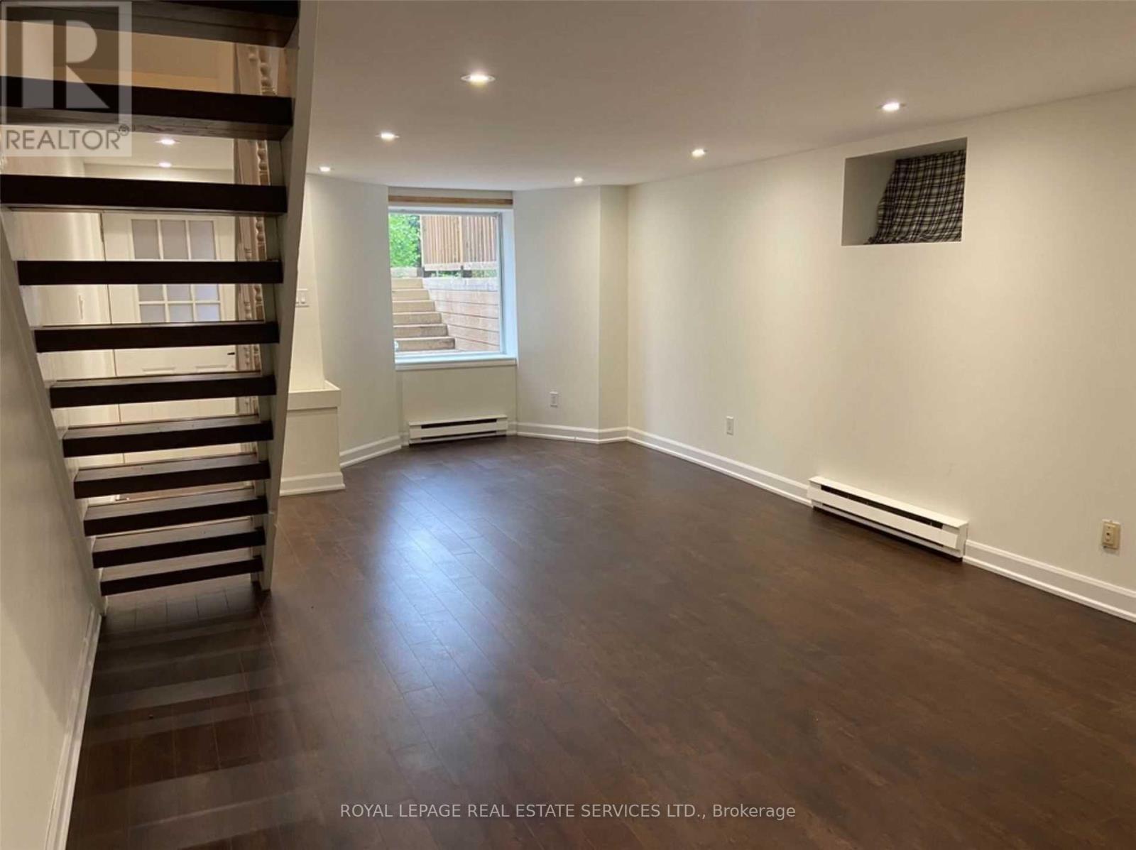 1 - 19a Relmar Road, Toronto, Ontario  M5P 2Y4 - Photo 13 - C13413866
