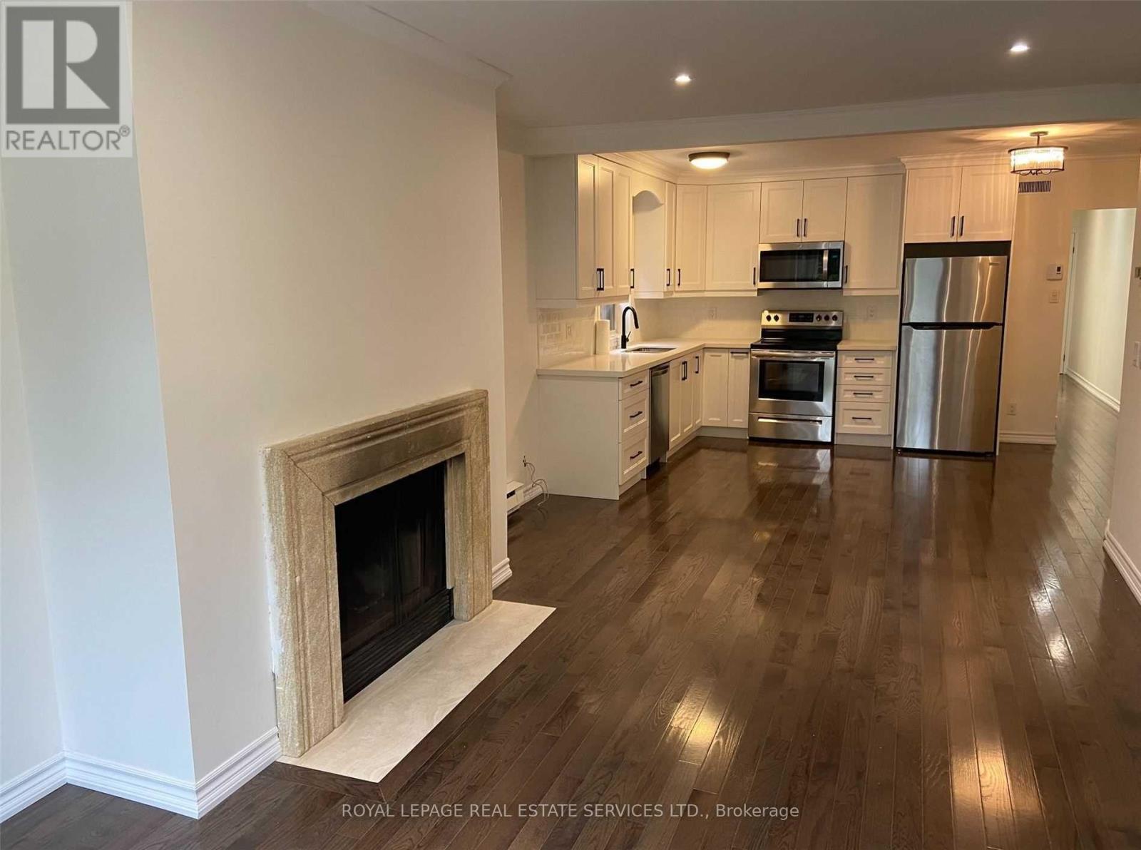 1 - 19a Relmar Road, Toronto, Ontario  M5P 2Y4 - Photo 3 - C13413866