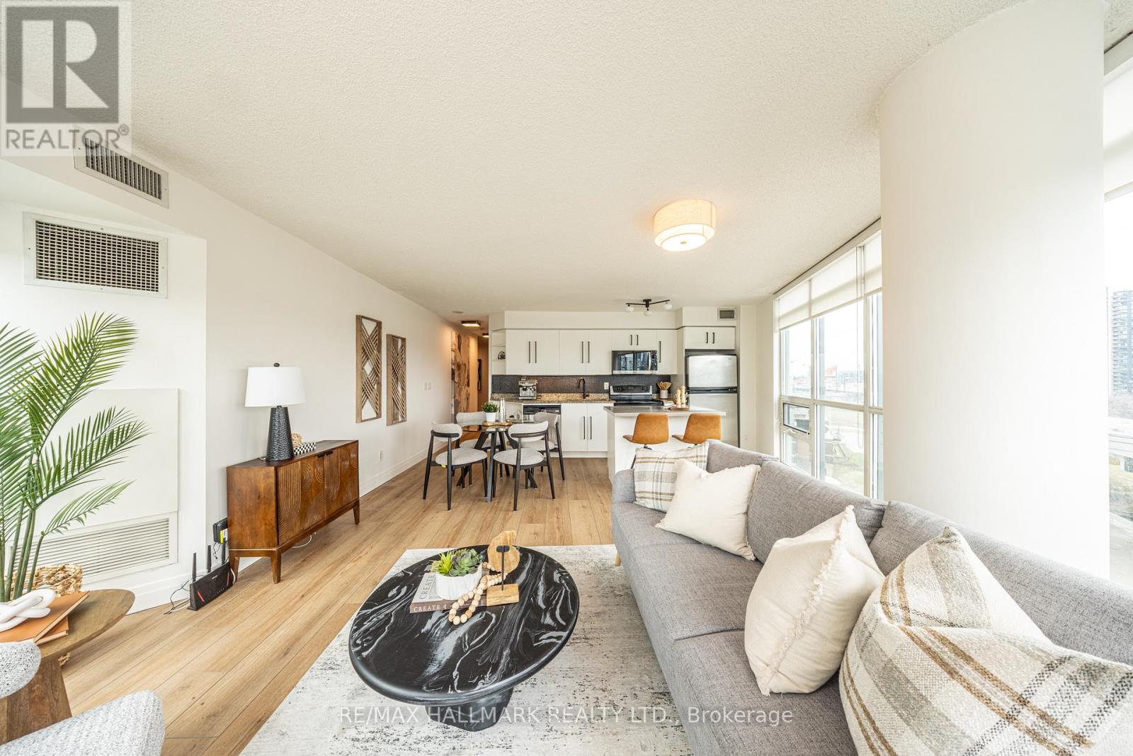 1120 - 231 Fort York Boulevard, Toronto, Ontario  M5V 1B2 - Photo 11 - C13413936