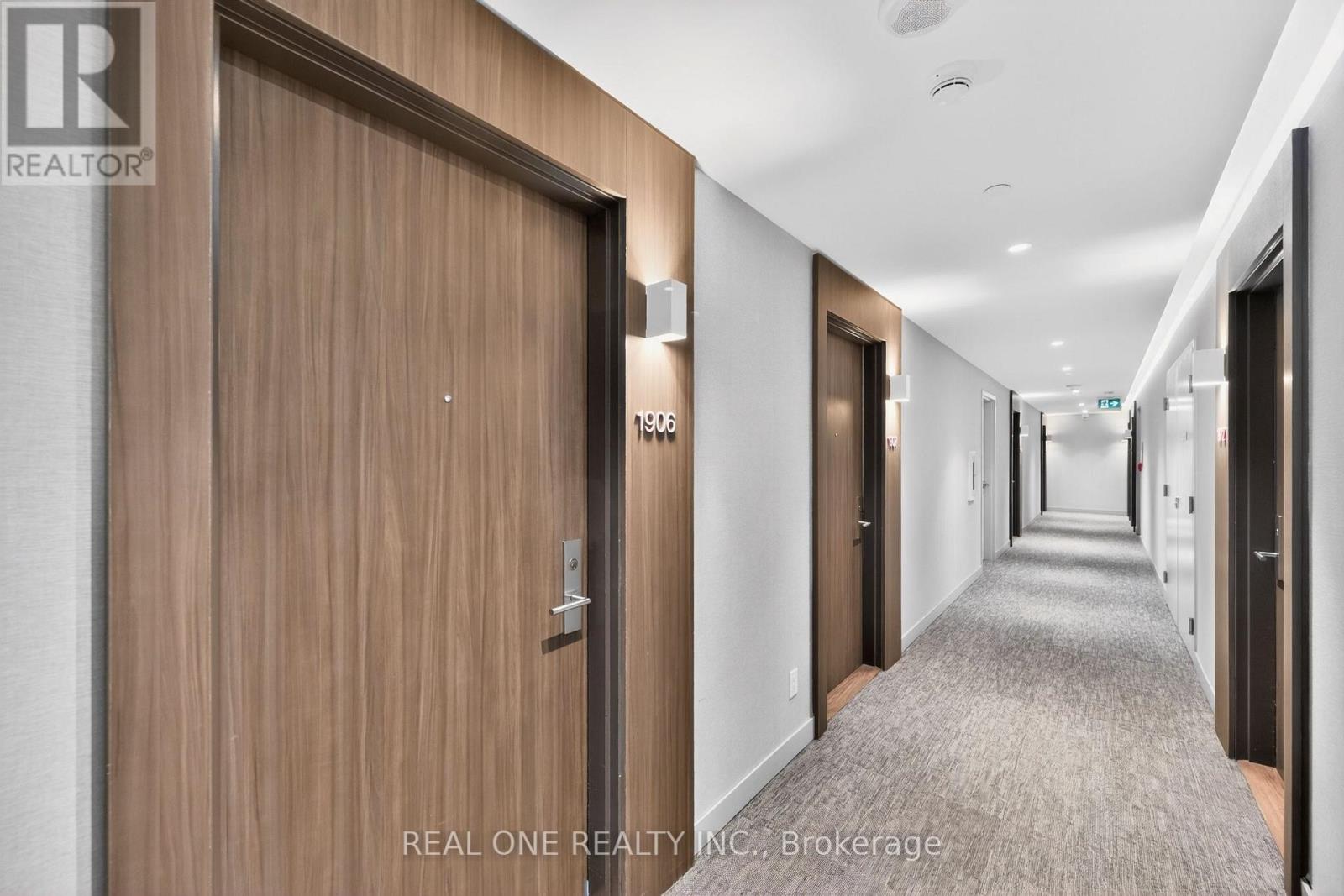 1906 - 185 Roehampton Avenue, Toronto, Ontario  M4P 0C6 - Photo 7 - C13413972