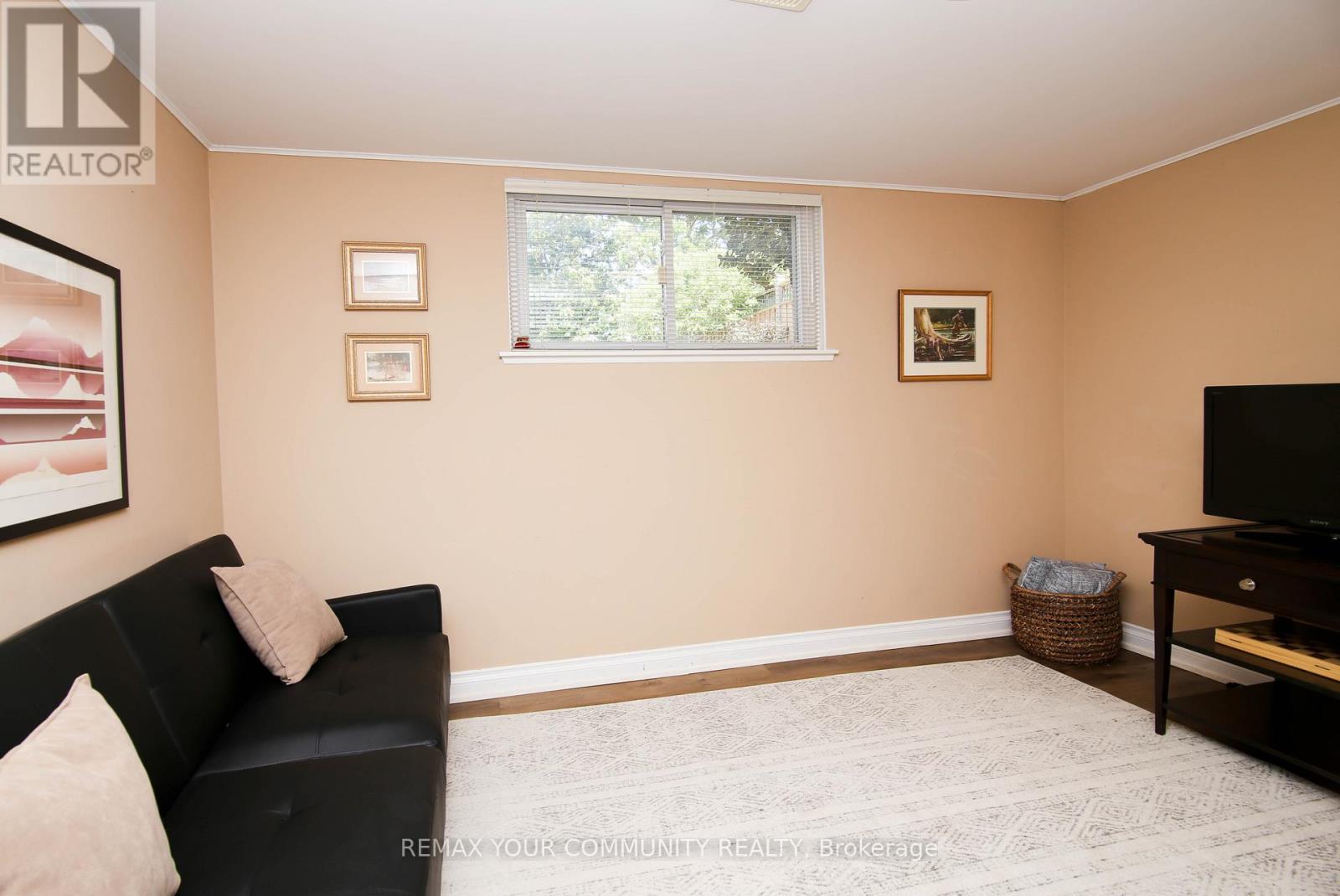 215 Honiton Street, Toronto, Ontario  M3H 5N7 - Photo 27 - C13413980