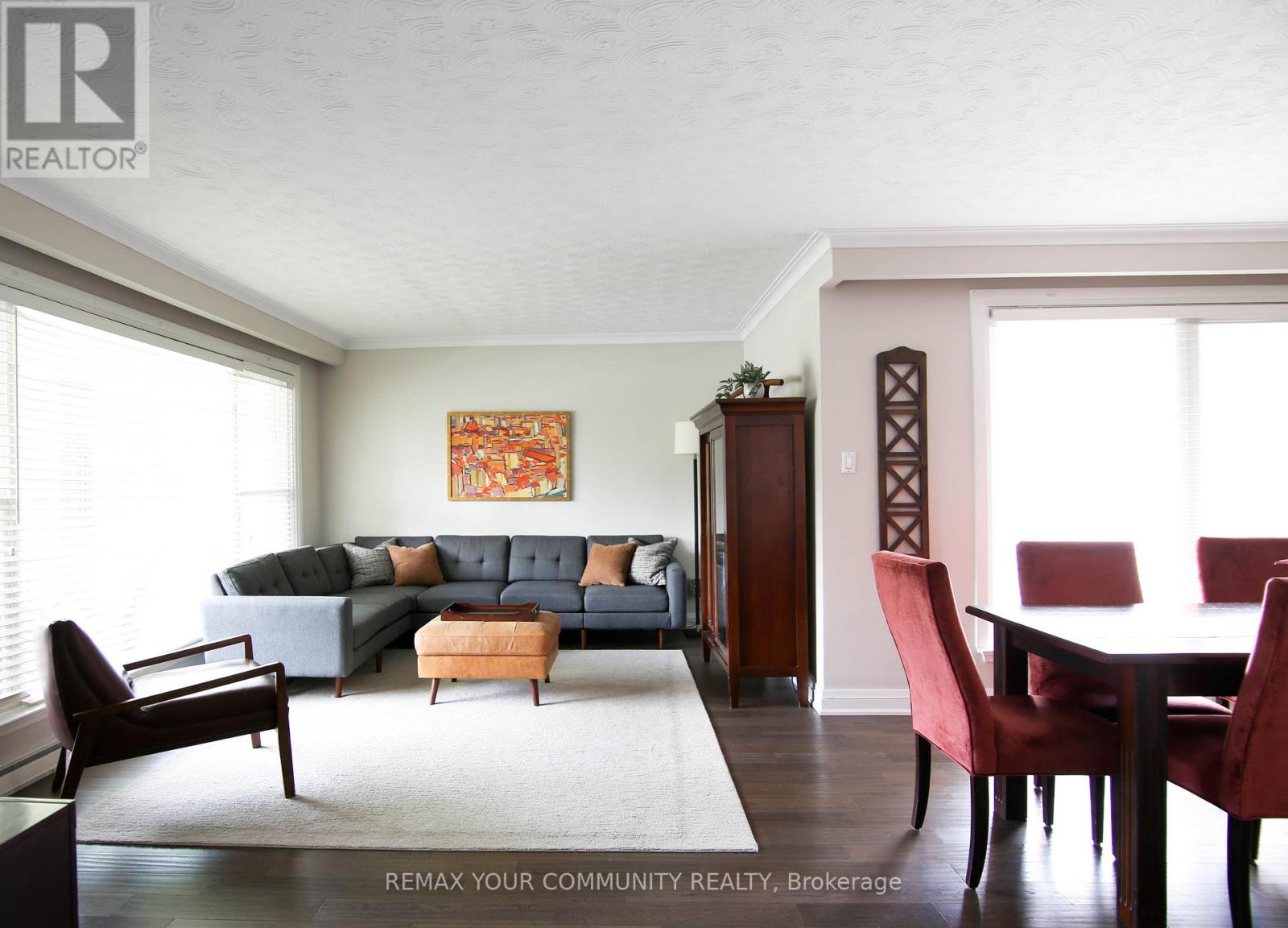 215 Honiton Street, Toronto, Ontario  M3H 5N7 - Photo 7 - C13413980