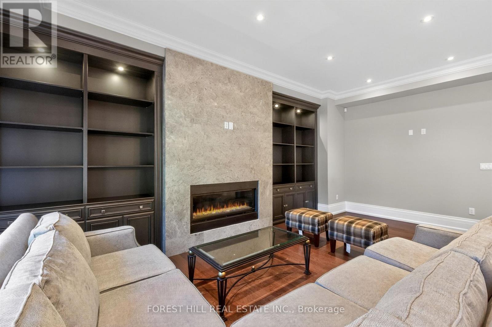 326 LYTTON BOULEVARD Toronto (Lawrence Park South), ON M5N 1R8