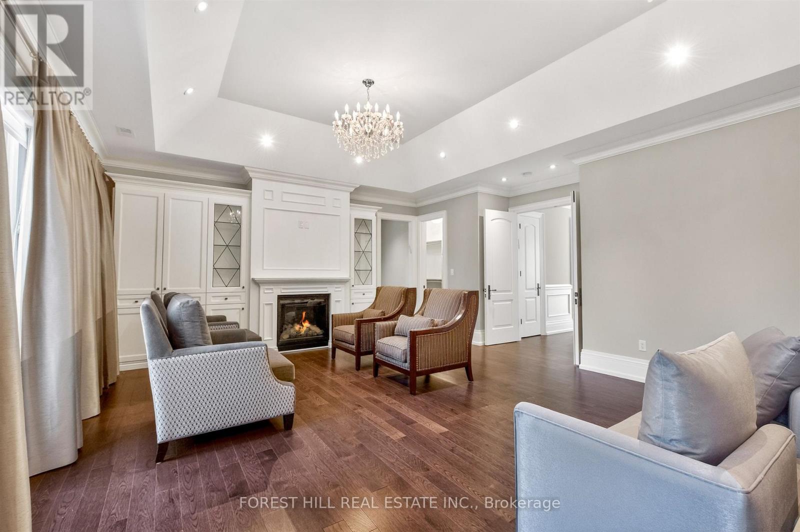 326 LYTTON BOULEVARD Toronto (Lawrence Park South), ON M5N 1R8
