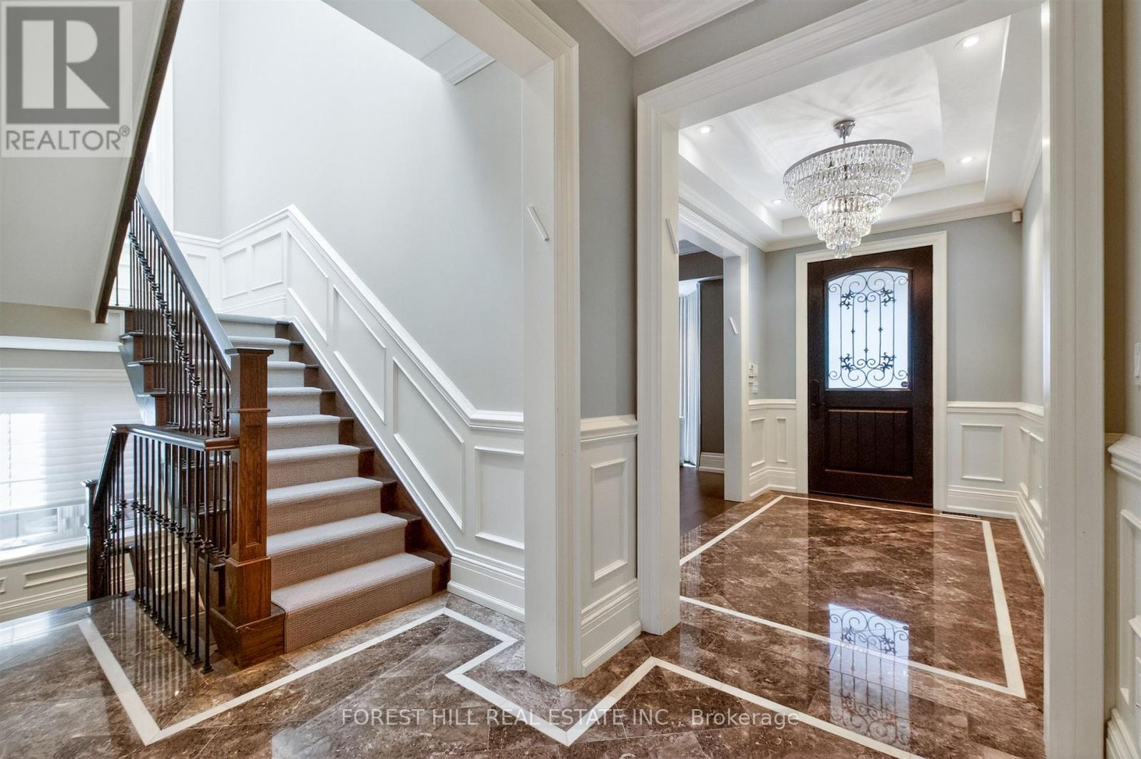 326 LYTTON BOULEVARD Toronto (Lawrence Park South), ON M5N 1R8