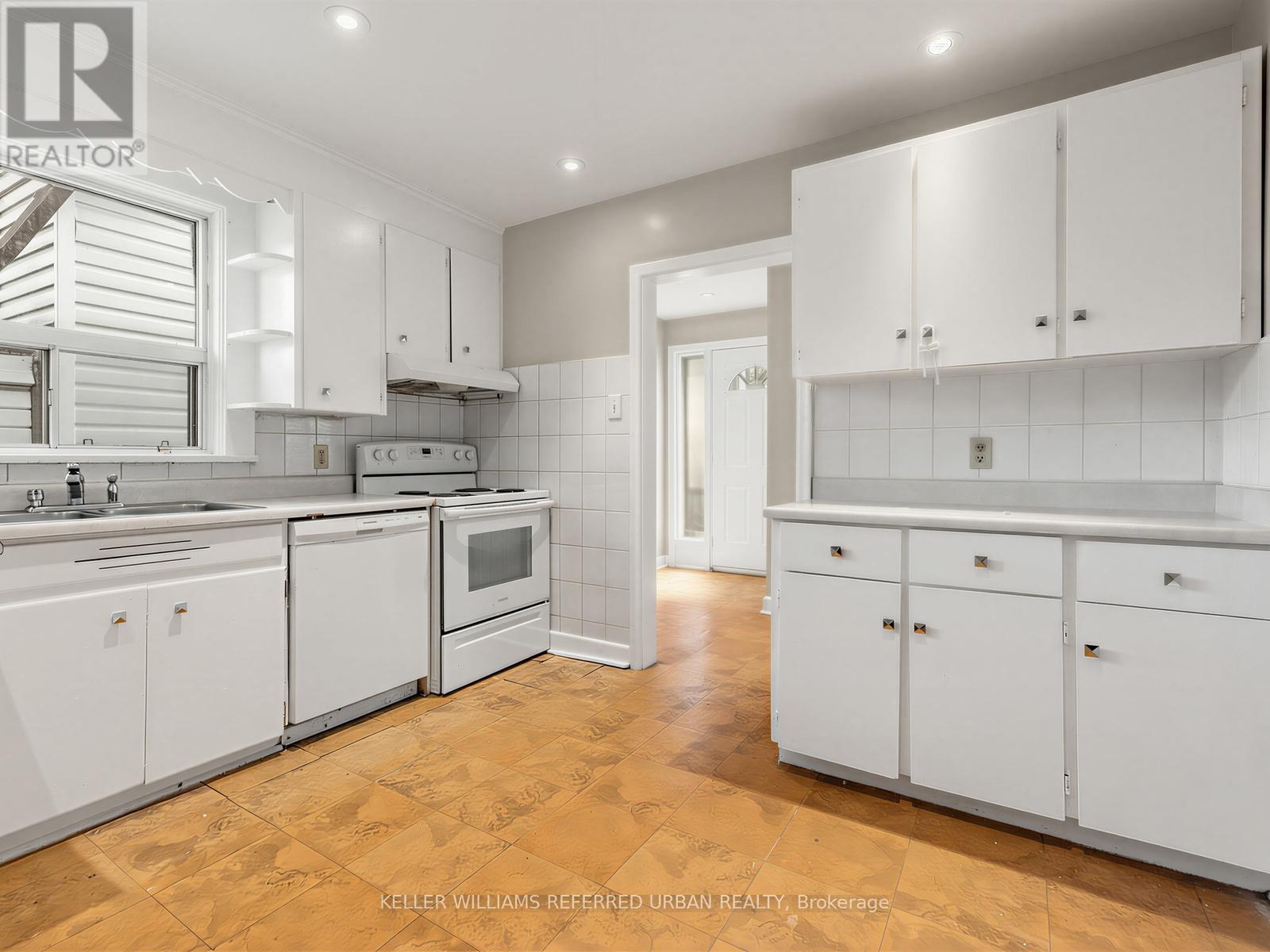 23 Yeomans Road, Toronto, Ontario  M3H 3J6 - Photo 12 - C13414164
