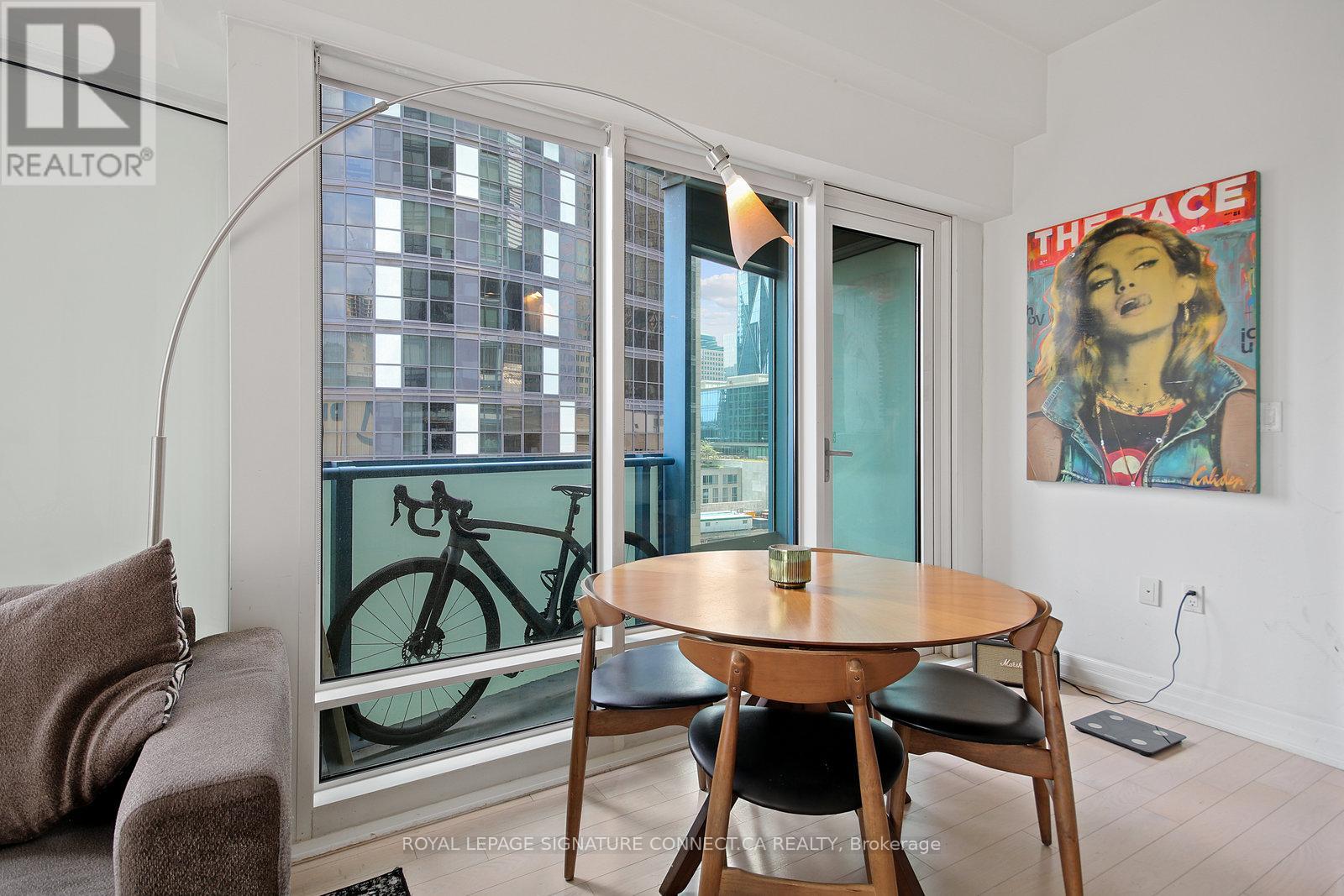 808 - 8 The Esplanade, Toronto, Ontario  M5E 0A6 - Photo 13 - C13414176