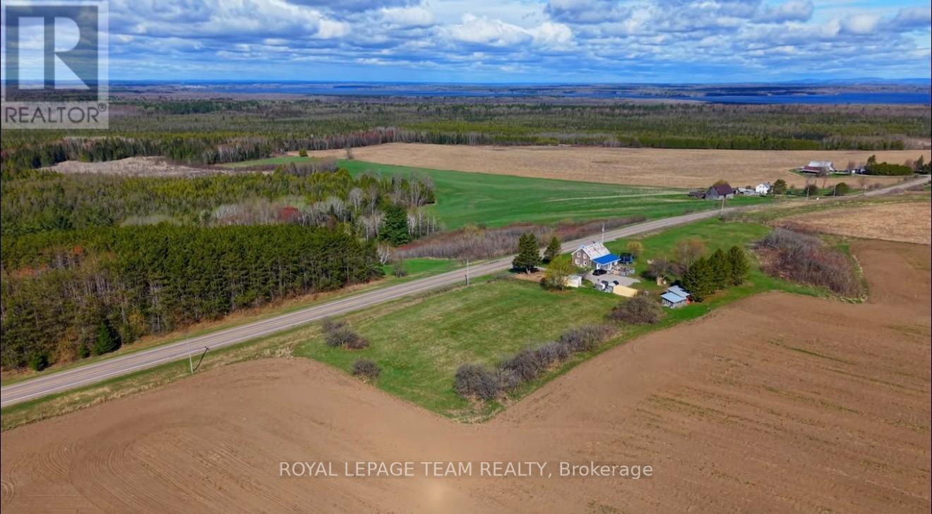 000 Lookout Road, Whitewater Region, Ontario  K0J 2L0 - Photo 16 - X13107138