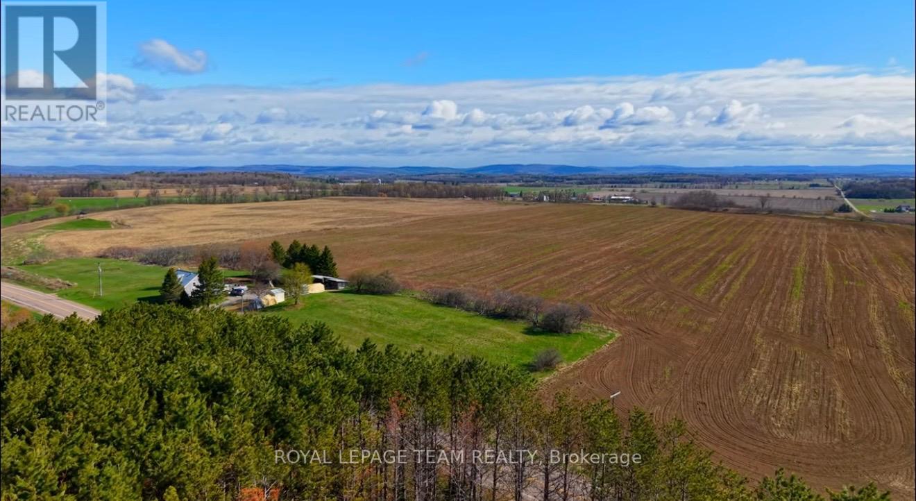 000 Lookout Road, Whitewater Region, Ontario  K0J 2L0 - Photo 12 - X13107138