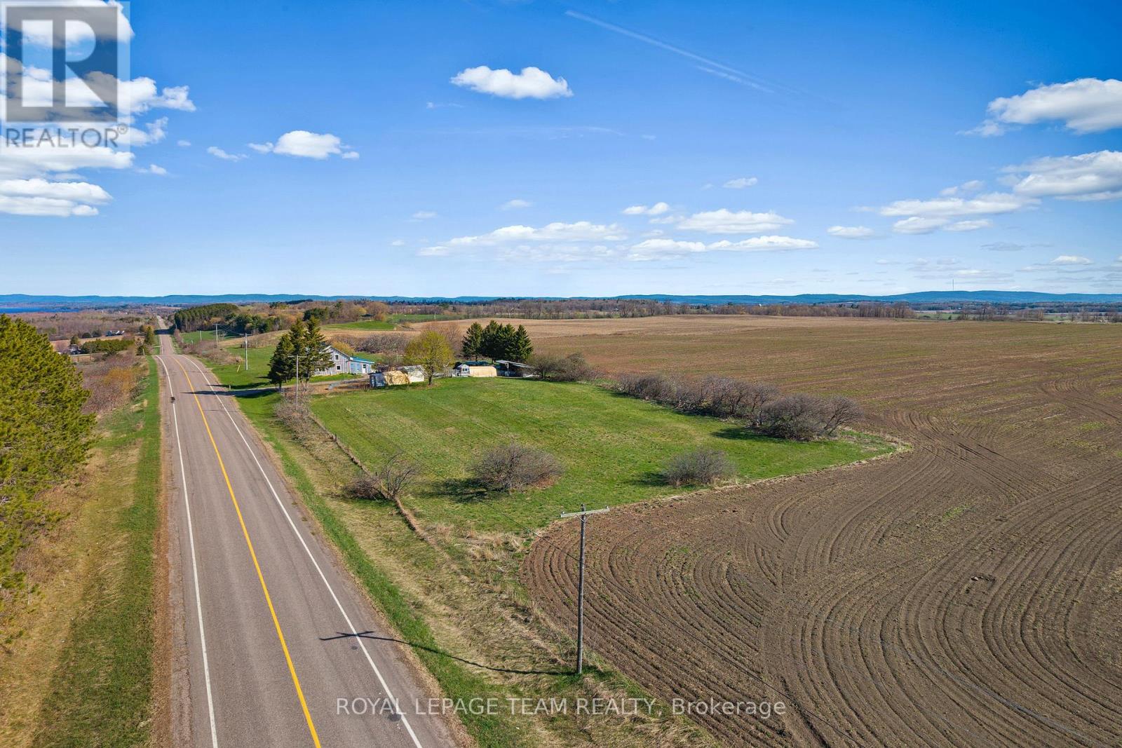 000 Lookout Road, Whitewater Region, Ontario  K0J 2L0 - Photo 13 - X13107138