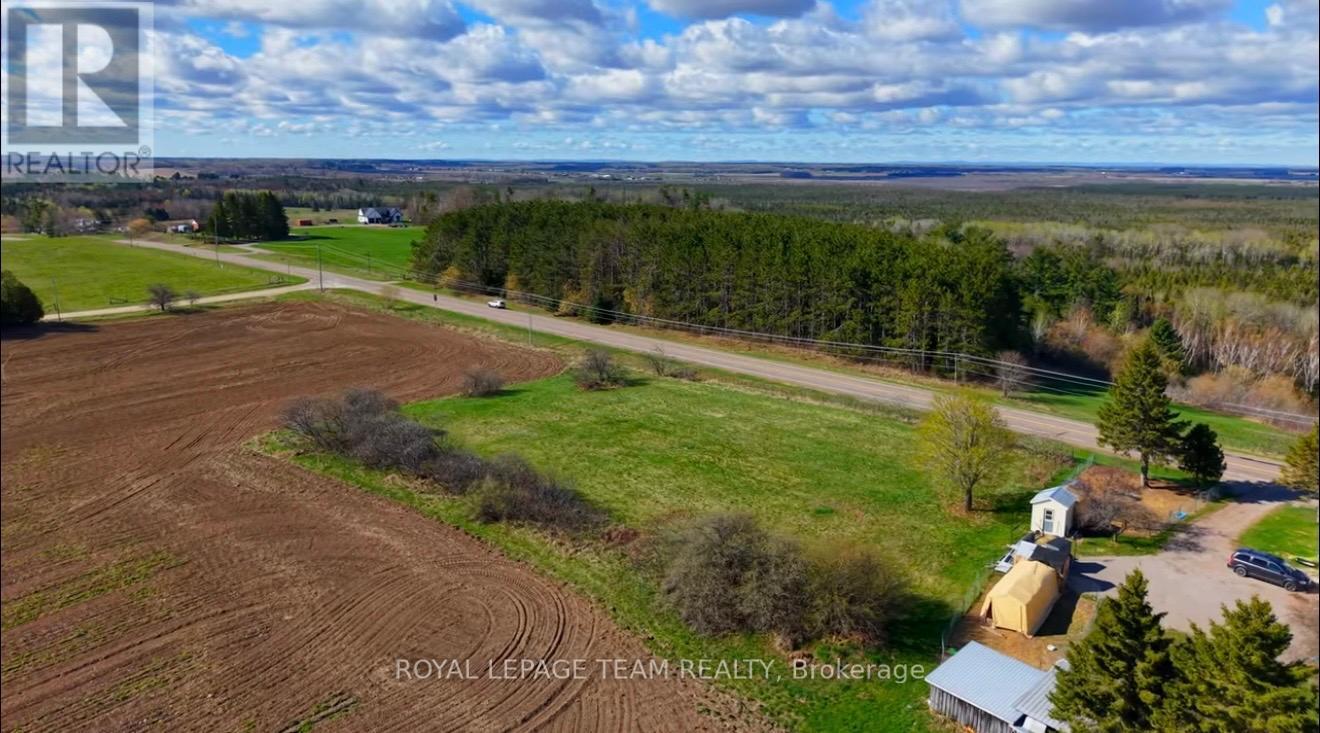 000 Lookout Road, Whitewater Region, Ontario  K0J 2L0 - Photo 8 - X13107138