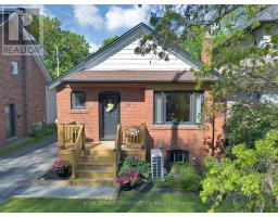 100 HARDING BOULEVARD, Toronto, Ontario