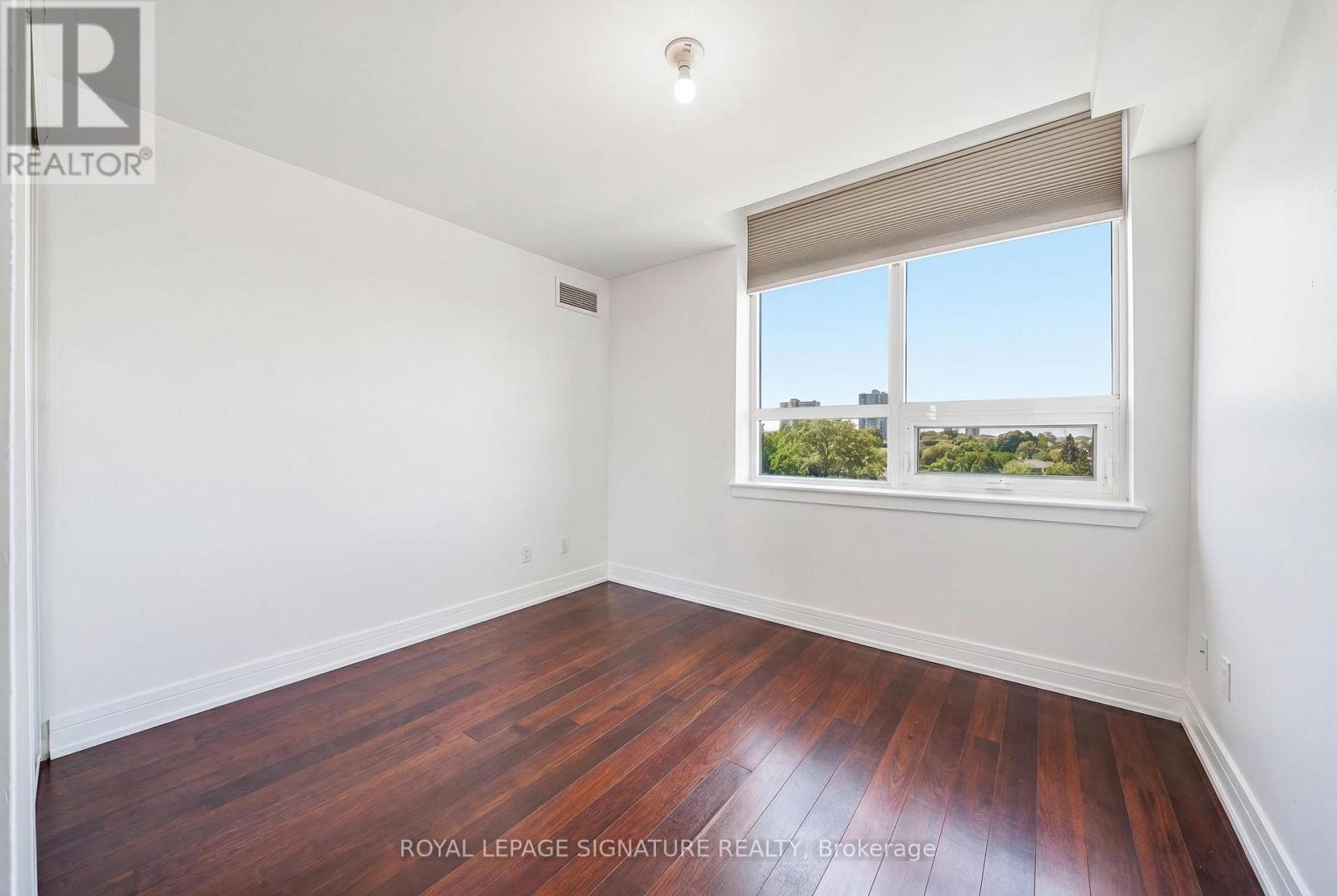 601 - 3520 Danforth Avenue, Toronto, Ontario  M1L 1E5 - Photo 14 - E13414058