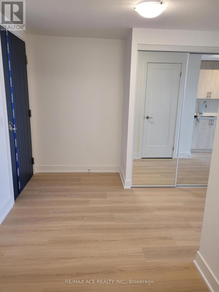 612 - 2545 Simcoe Street, Oshawa, Ontario  L1L 0W3 - Photo 5 - E13414078