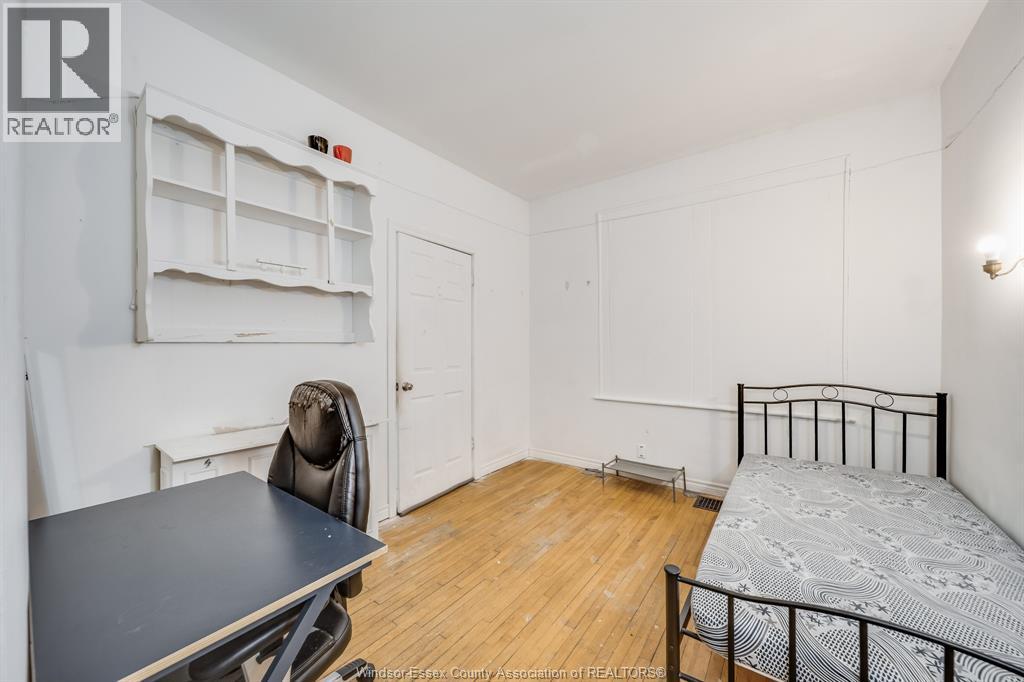 494 Rankin, Windsor, Ontario  N9B 2R7 - Photo 16 - 26012745