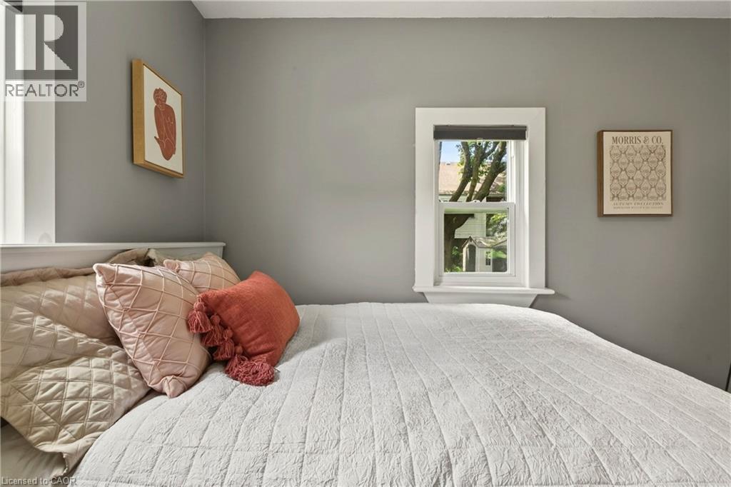 7 East Street N, Dundas, Ontario  L9H 1N6 - Photo 15 - 40836068