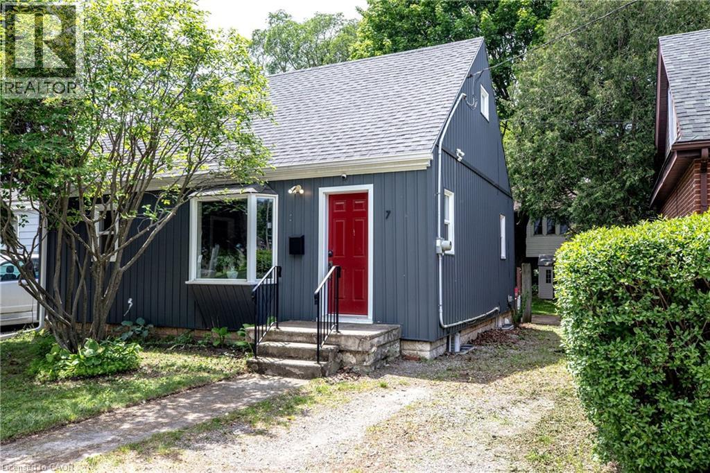 7 East Street N, Dundas, Ontario  L9H 1N6 - Photo 2 - 40836068