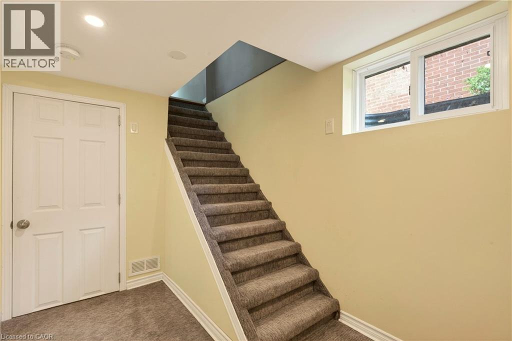 7 East Street N, Dundas, Ontario  L9H 1N6 - Photo 32 - 40836068