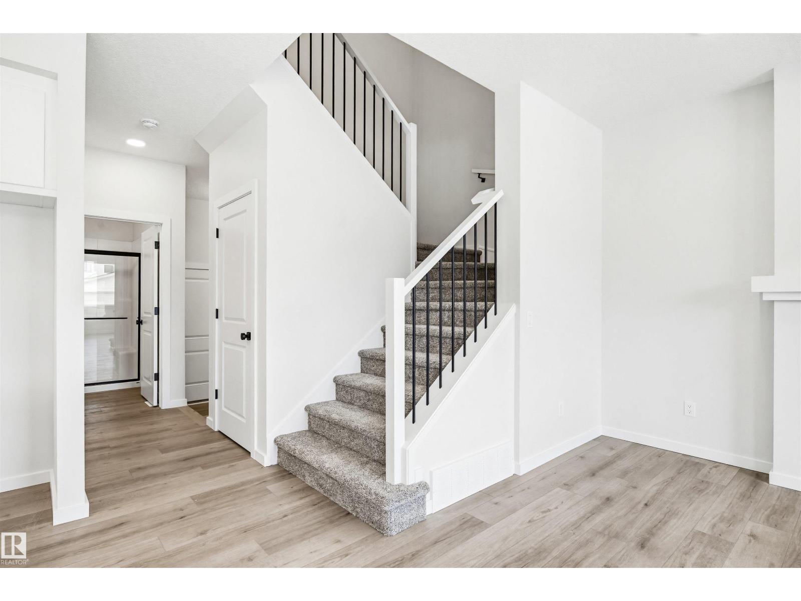 17351 3 St NW, Edmonton, Alberta  T5Y 4G7 - Photo 18 - E4473808