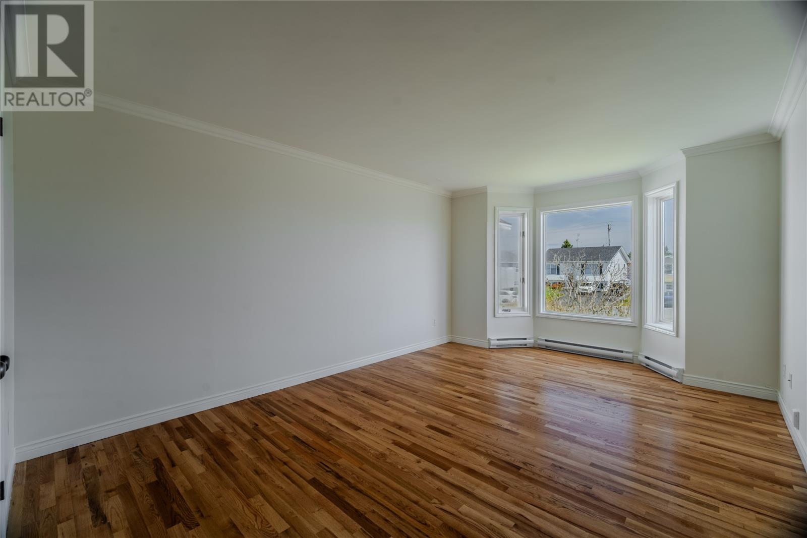 4 Crystal Place, Mount Pearl, Newfoundland & Labrador  A1N 4W6 - Photo 2 - 1298620