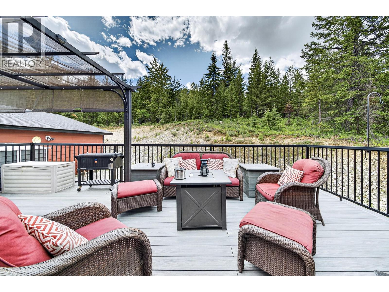 115 Deerborne Drive, Elkford, British Columbia  V0B 1H0 - Photo 33 - 10390537