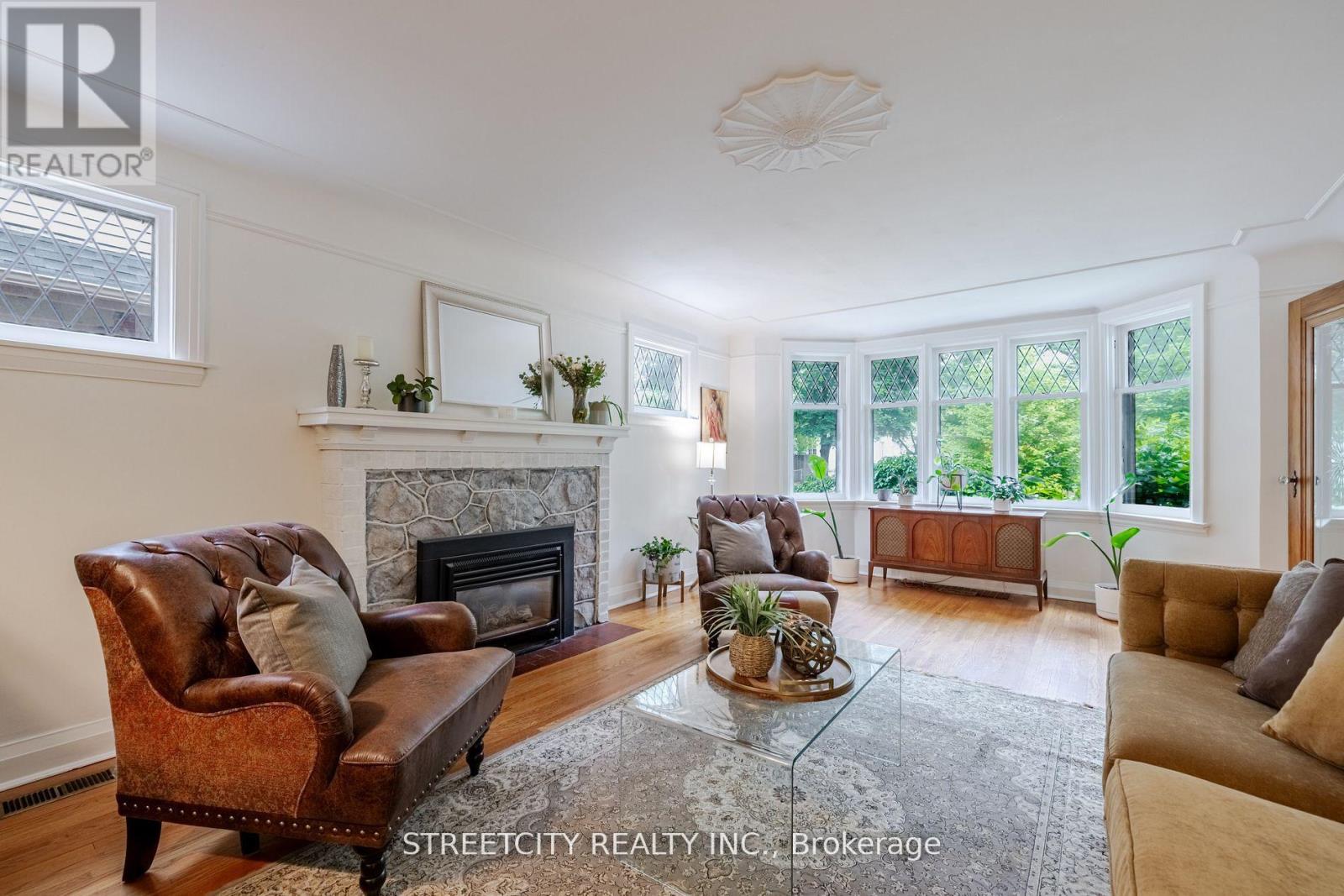 931 Waterloo Street, London East, Ontario  N6A 3X2 - Photo 8 - X13414212