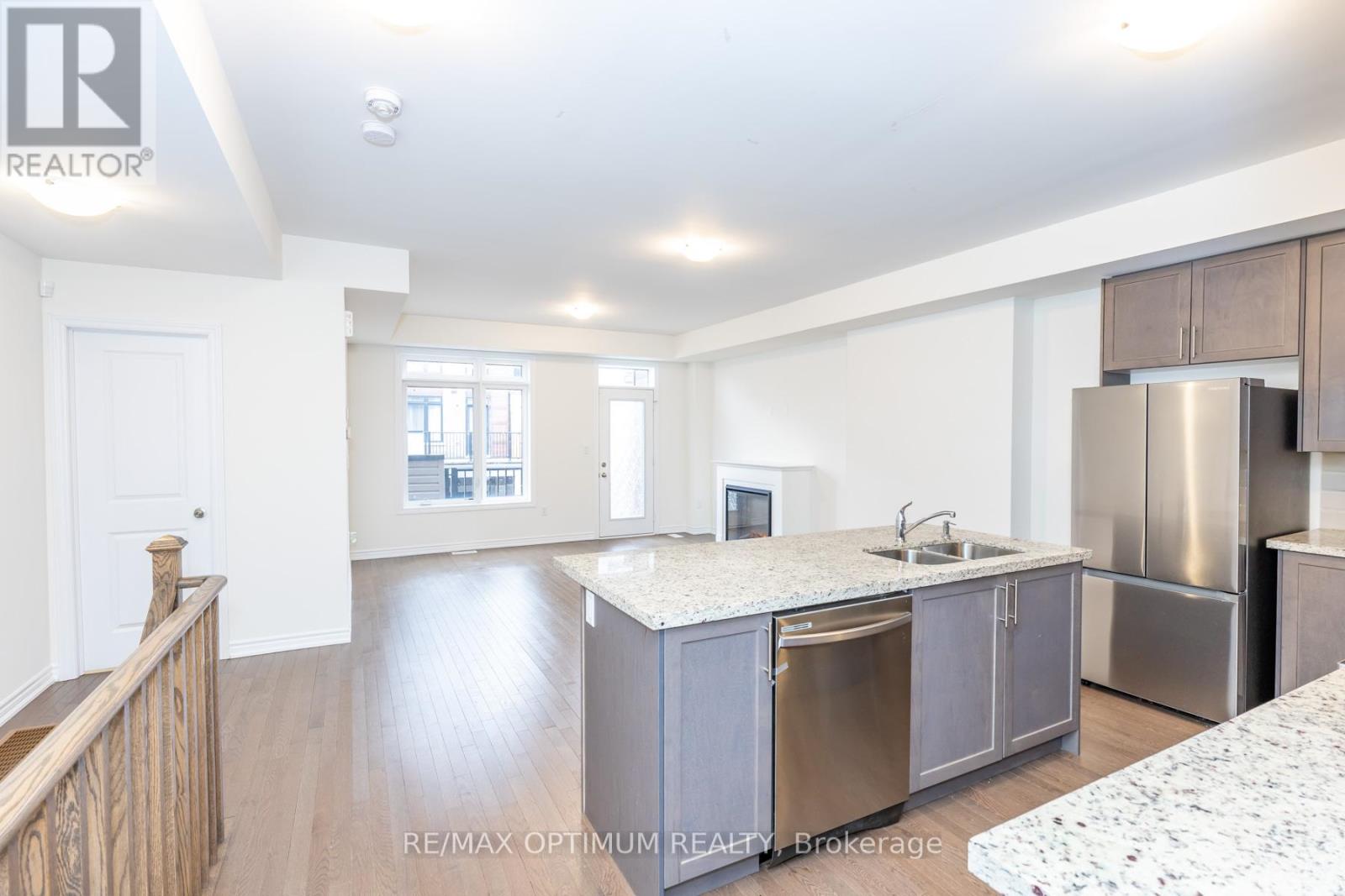15 Gunton Street, Aurora, Ontario L4G 4A9 - Photo 12 - N13413966