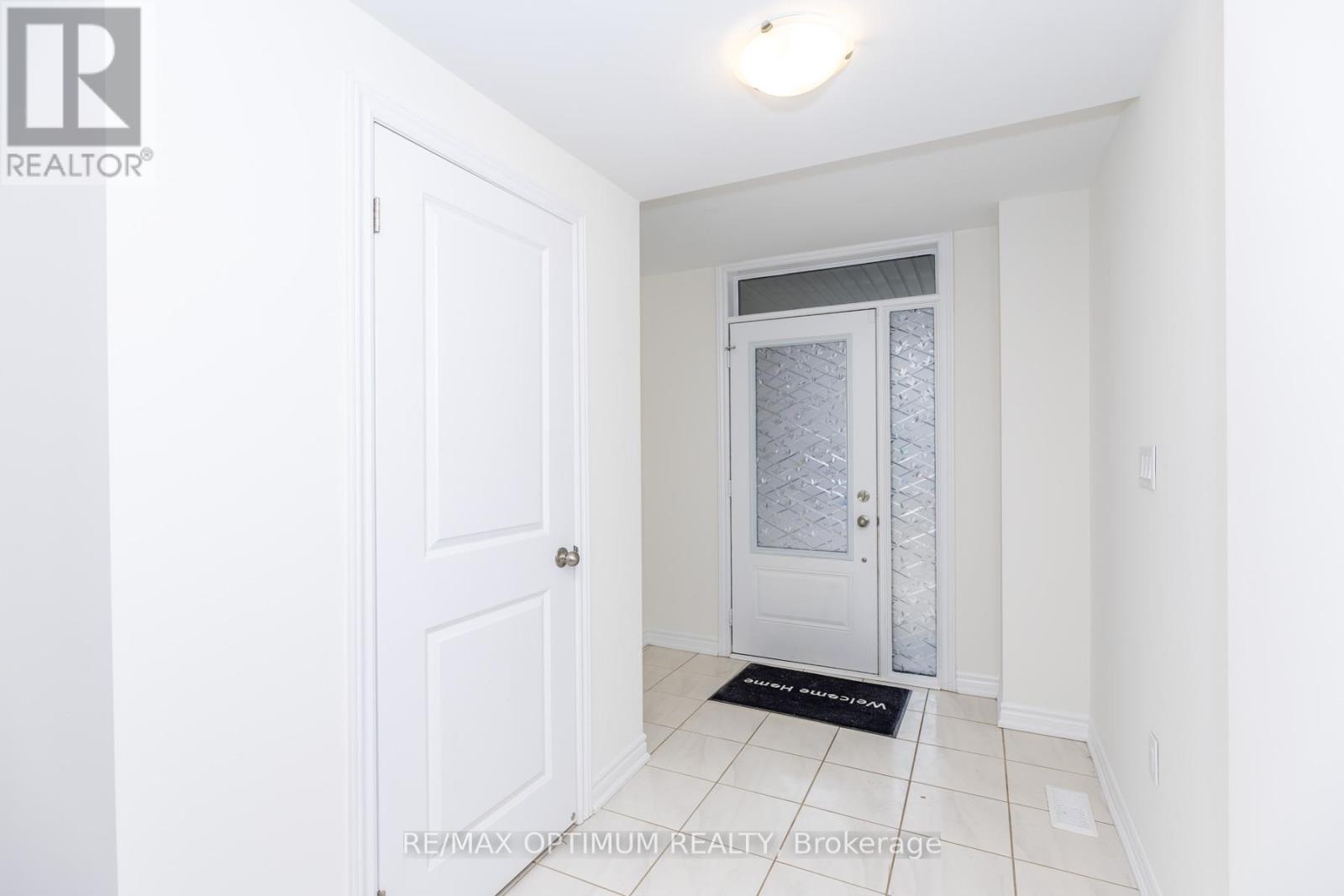 15 Gunton Street, Aurora, Ontario L4G 4A9 - Photo 5 - N13413966
