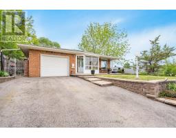 82 BAYVIEW DRIVE, Barrie, Ontario
