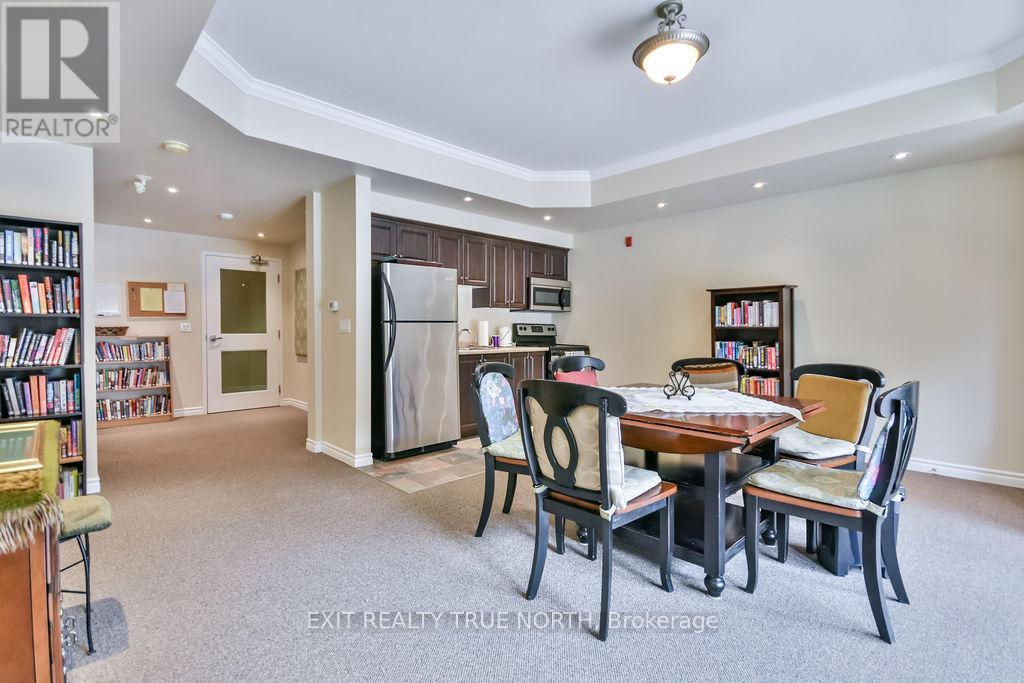 204 - 19b Yonge Street N, Springwater, Ontario  L0L 1P0 - Photo 30 - S13413816