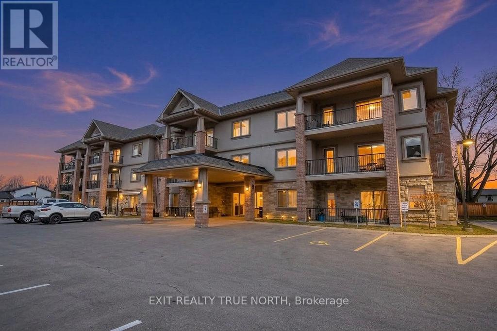 204 - 19b Yonge Street N, Springwater, Ontario  L0L 1P0 - Photo 32 - S13413816