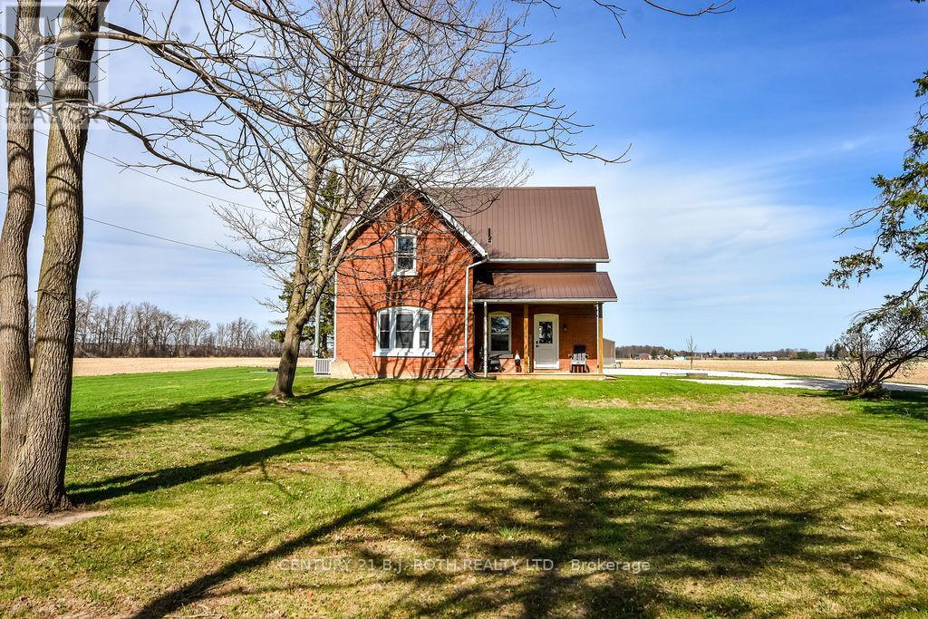 1153 Glengarry Landing Road S, Springwater, Ontario  L9X 1E1 - Photo 3 - S13413992