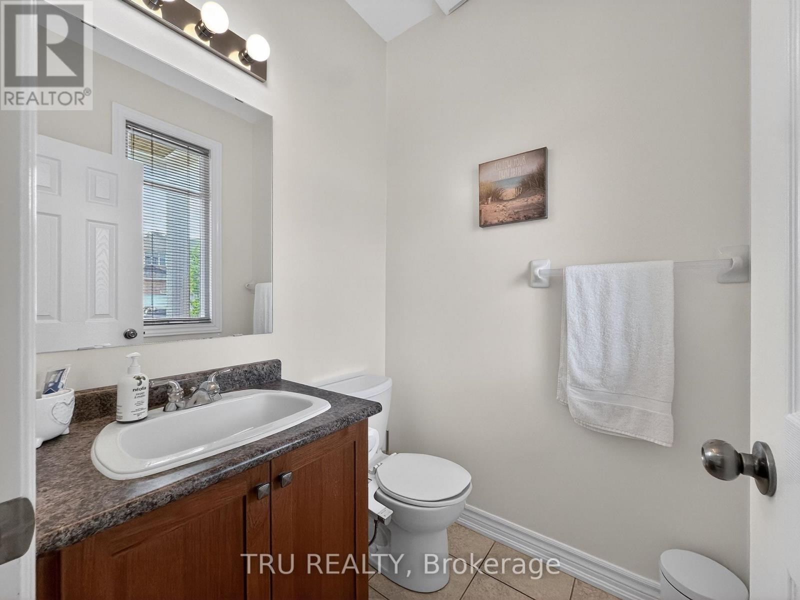 200 Celtic Ridge Crescent, Ottawa, Ontario  K2W 0C1 - Photo 4 - X13414392