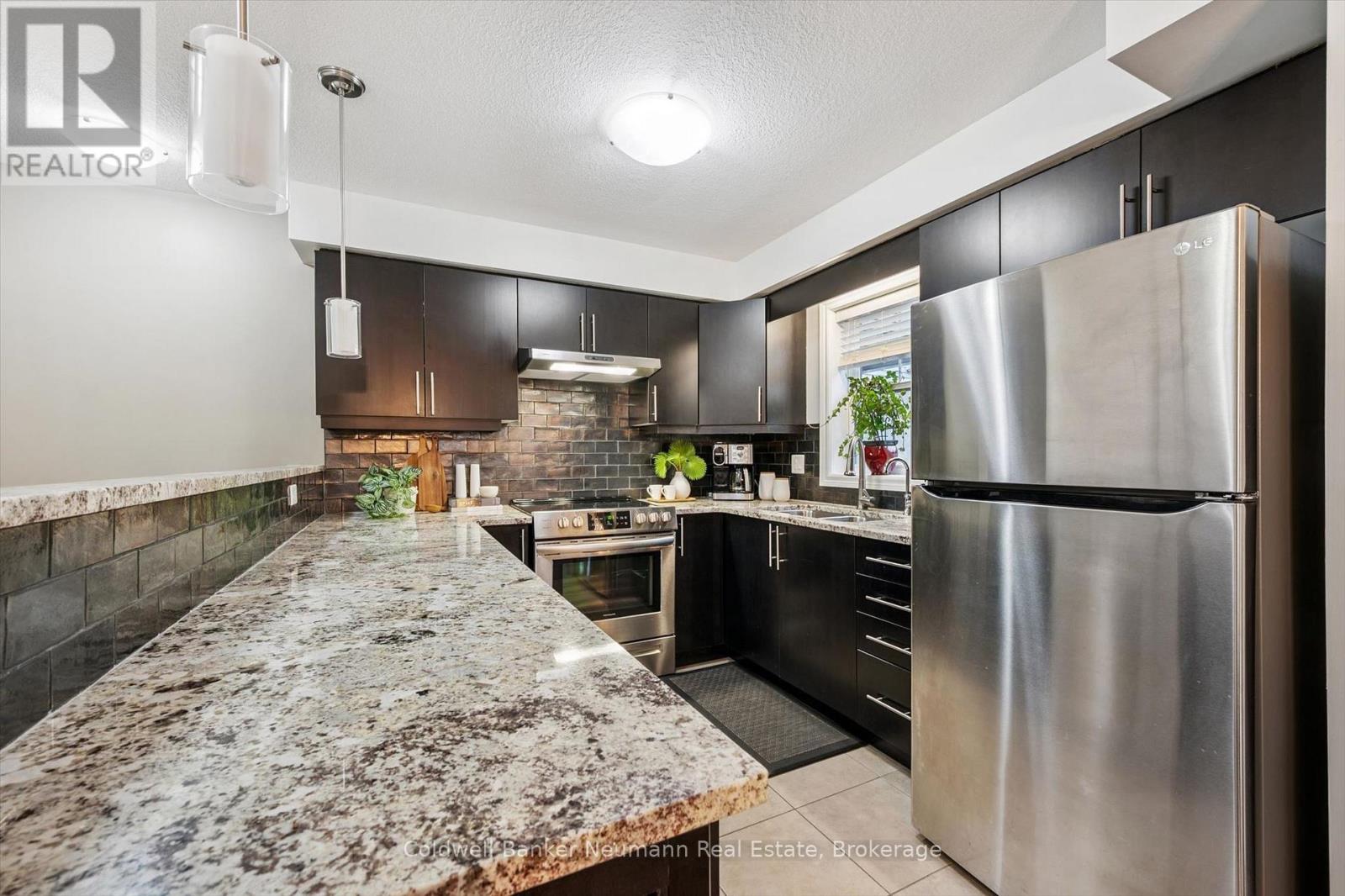 9 - 100 Frederick Drive, Guelph, Ontario  N1L 0H6 - Photo 13 - X12991566