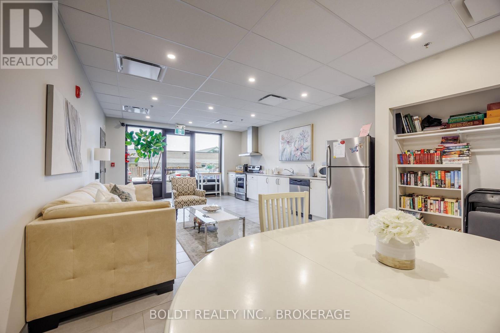 207 - 5837 Dunn Street, Niagara Falls, Ontario  L2G 0X7 - Photo 13 - X13414266
