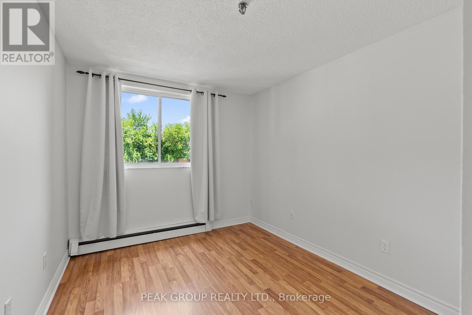 205 - 3955 Portage Road, Niagara Falls, Ontario  L2J 3W2 - Photo 11 - X13414370