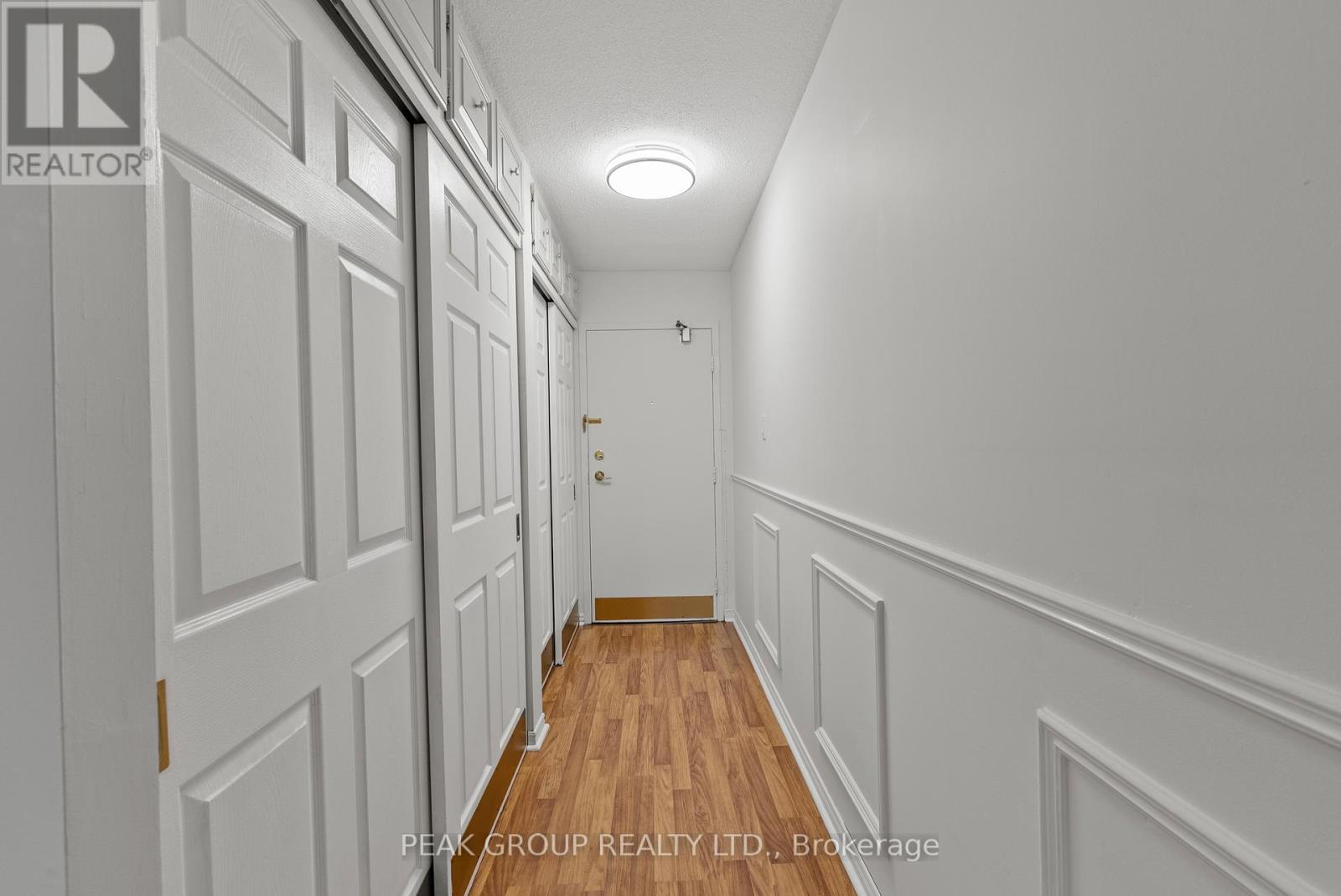 205 - 3955 Portage Road, Niagara Falls, Ontario  L2J 3W2 - Photo 2 - X13414370