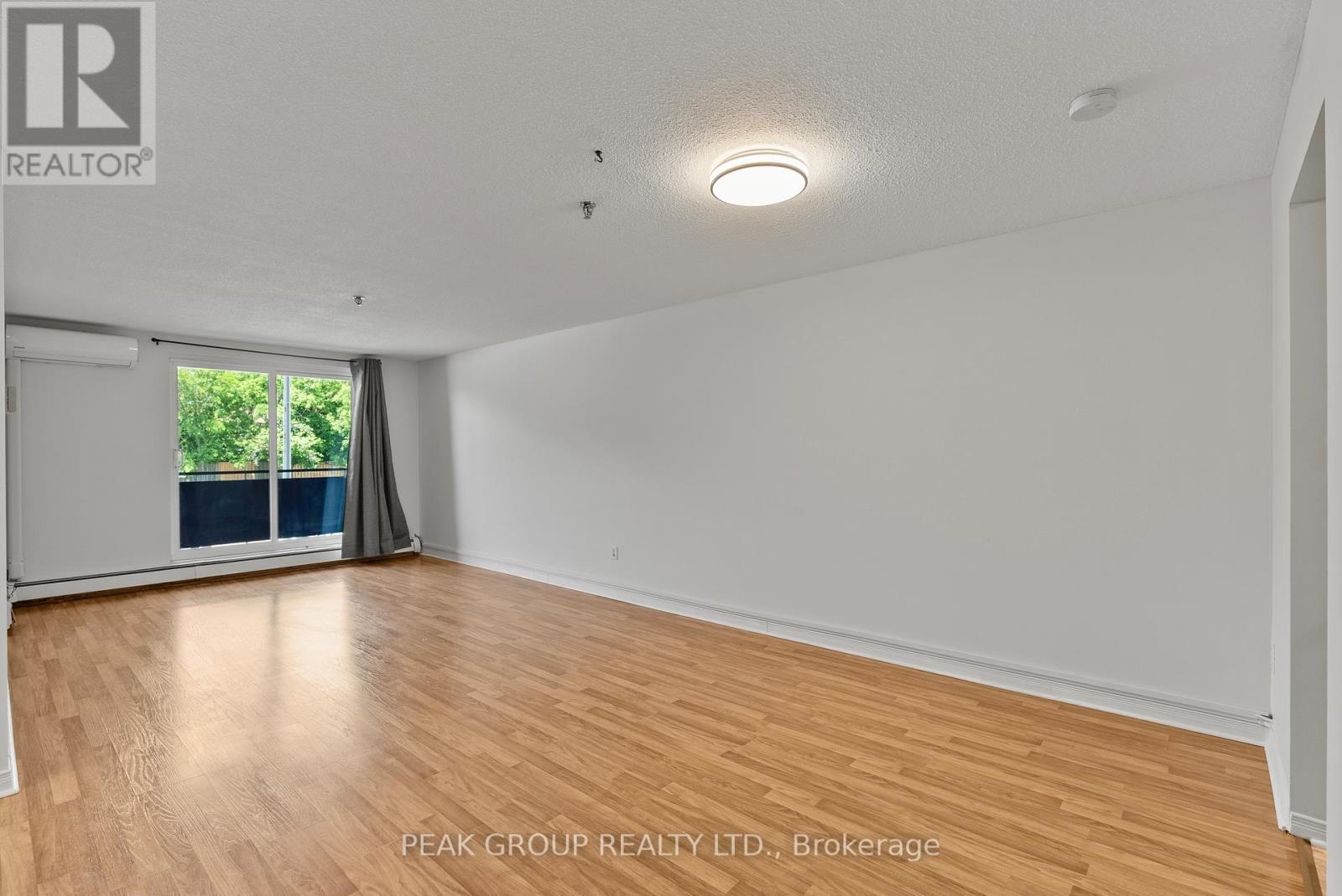 205 - 3955 Portage Road, Niagara Falls, Ontario  L2J 3W2 - Photo 6 - X13414370