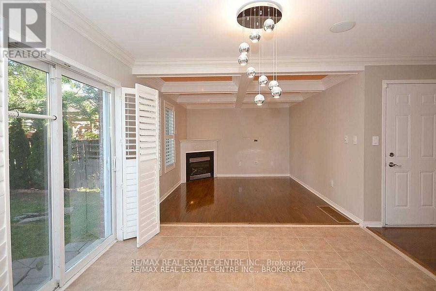 2343 Pine Glen Road, Oakville, Ontario  L6M 5J3 - Photo 15 - W13413810