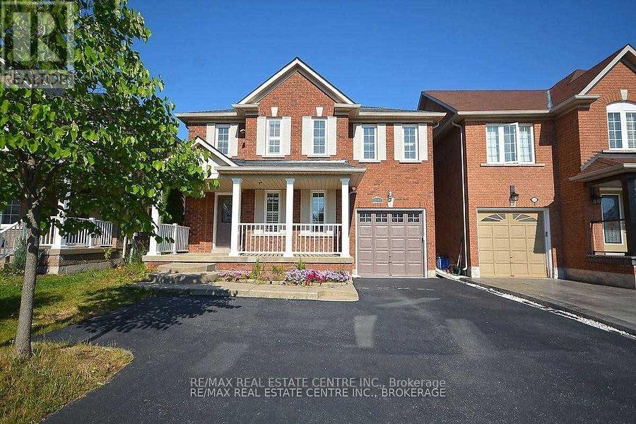 2343 Pine Glen Road, Oakville, Ontario  L6M 5J3 - Photo 2 - W13413810