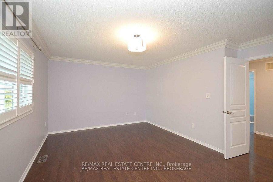 2343 Pine Glen Road, Oakville, Ontario  L6M 5J3 - Photo 20 - W13413810