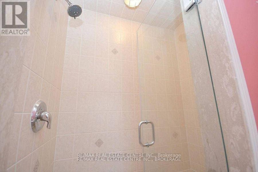 2343 Pine Glen Road, Oakville, Ontario  L6M 5J3 - Photo 23 - W13413810