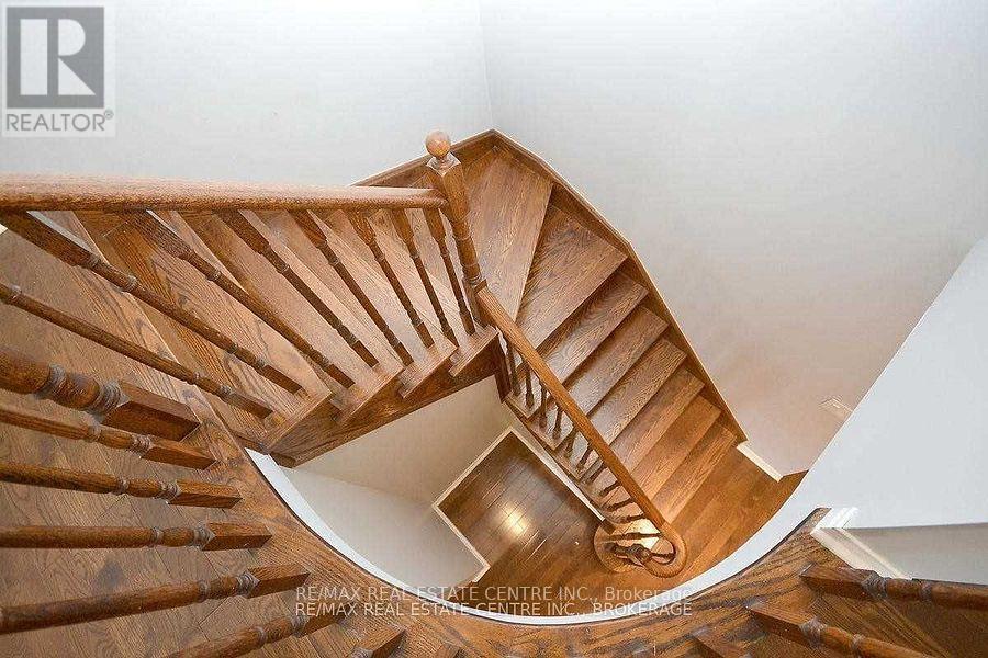 2343 Pine Glen Road, Oakville, Ontario  L6M 5J3 - Photo 32 - W13413810