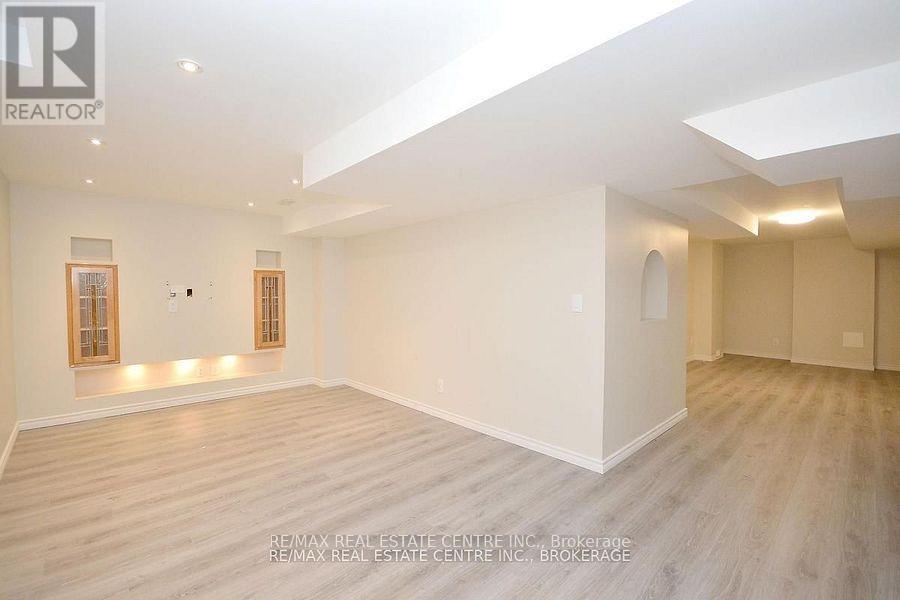 2343 Pine Glen Road, Oakville, Ontario  L6M 5J3 - Photo 36 - W13413810