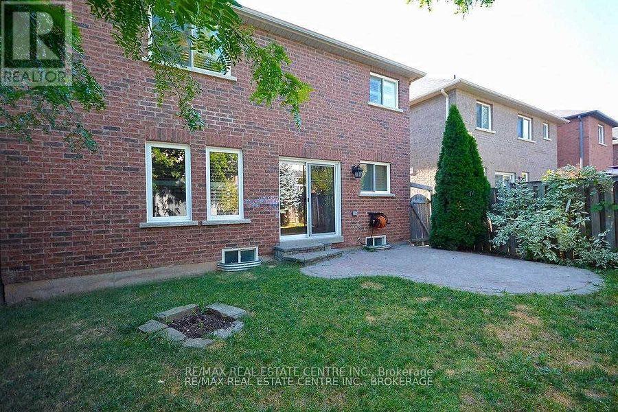 2343 Pine Glen Road, Oakville, Ontario  L6M 5J3 - Photo 38 - W13413810