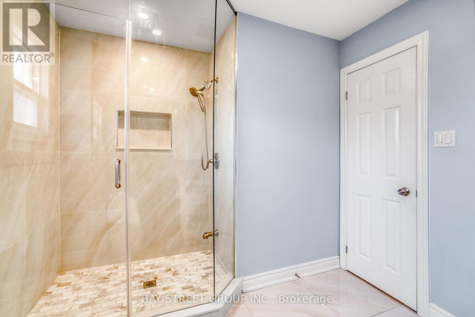 2050 Teeside Court, Mississauga, Ontario  L5M 3E5 - Photo 33 - W13413826